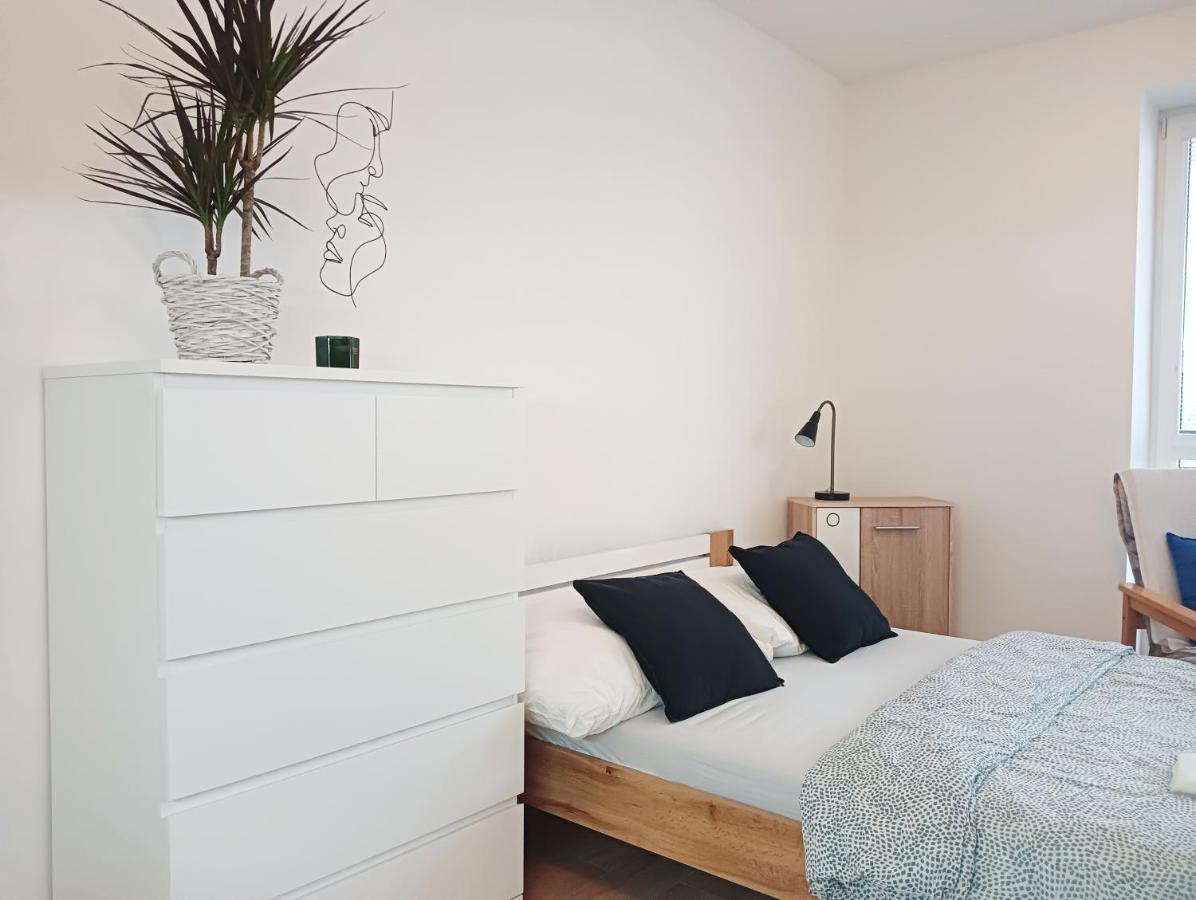 Apartman Bystrc เบอร์โน ภายนอก รูปภาพ